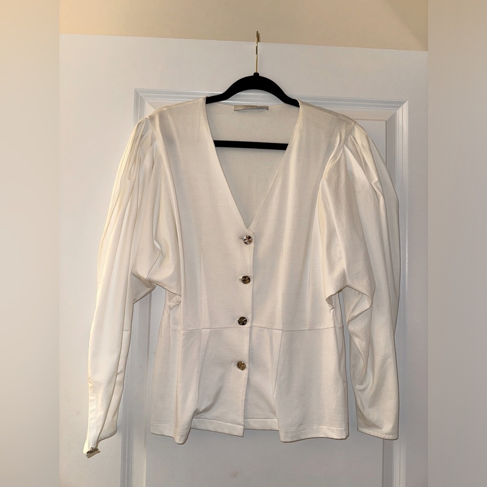 New Uterque white top